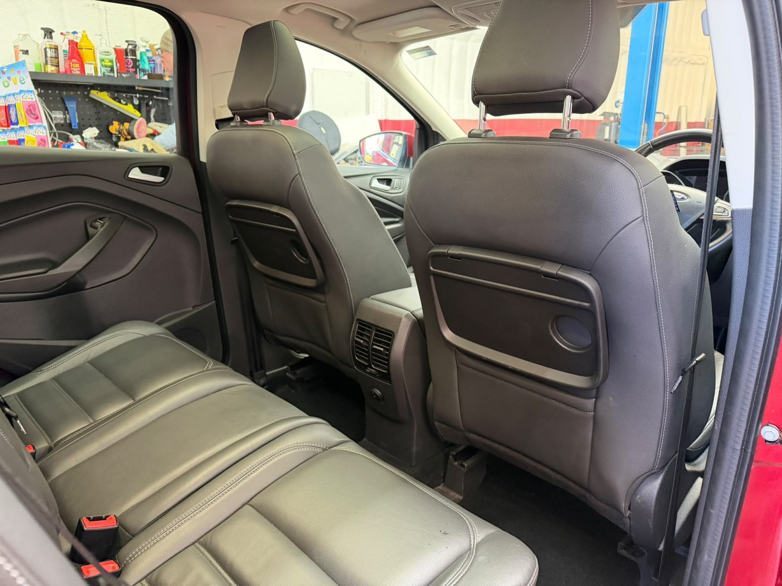 Ford Kuga - Image 14