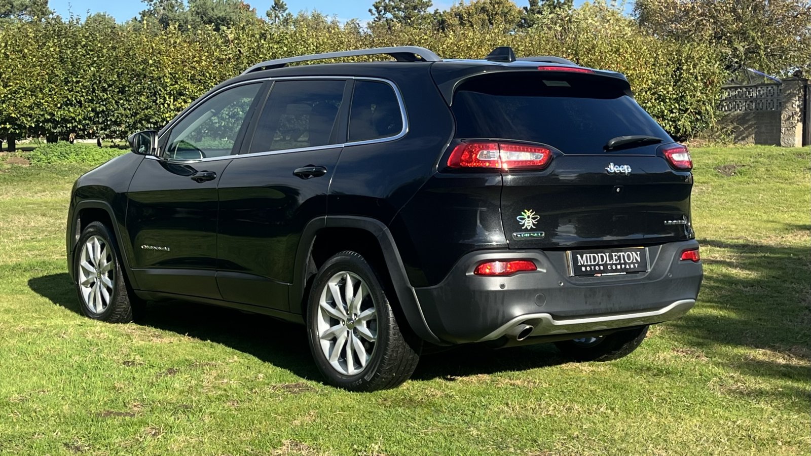 Jeep Cherokee - Image 14
