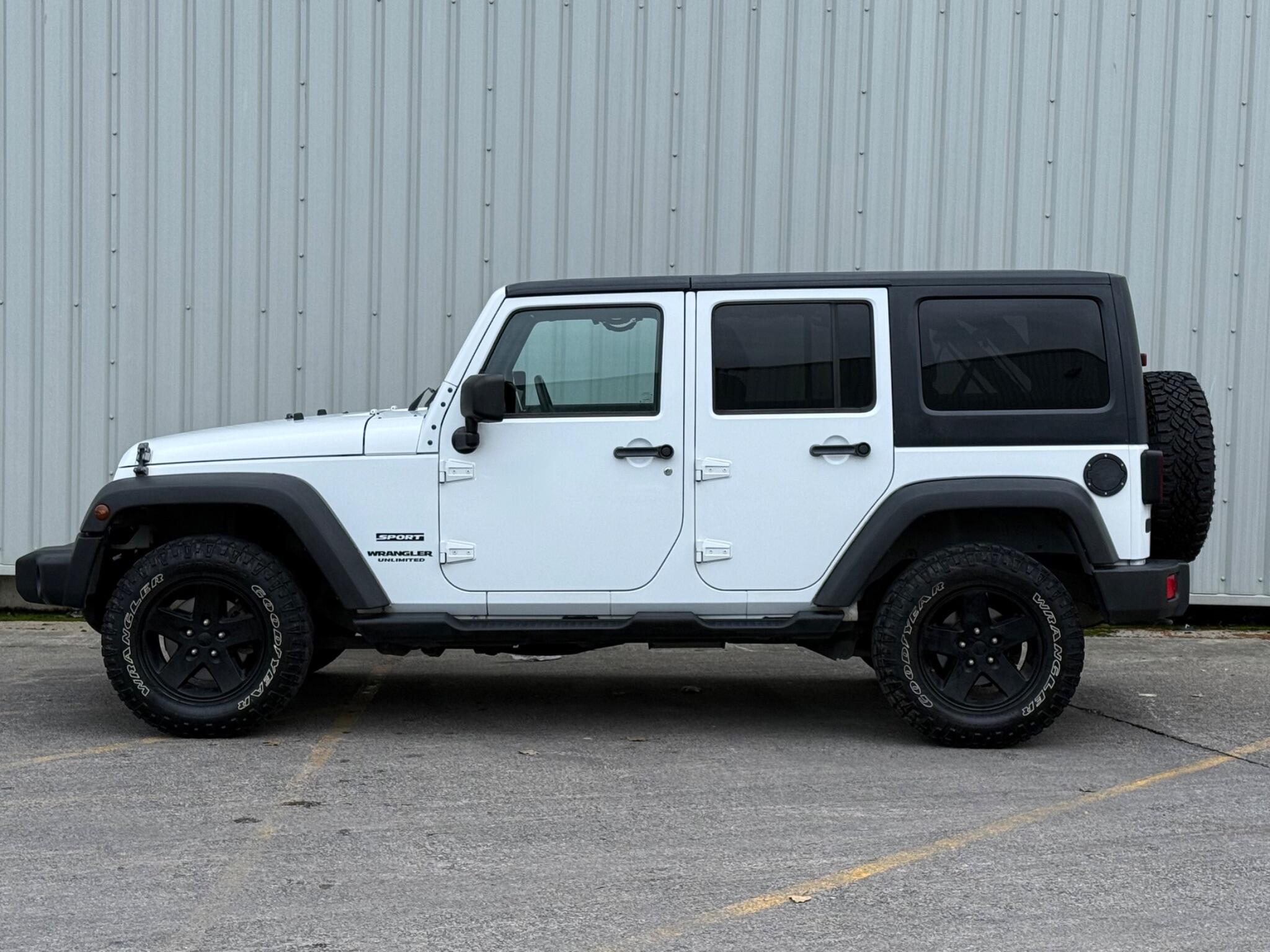 Jeep Wrangler - Image 20