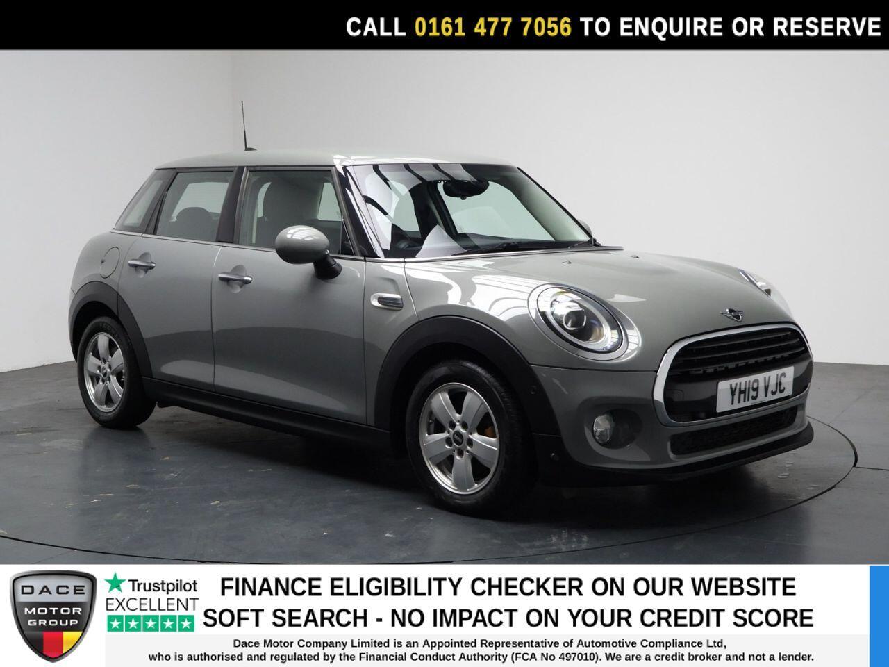 2019 MINI Hatch 1.5 Cooper Classic Hatchback 5dr Petrol Steptronic Euro 6 (ss) (136 ps) OVER 700 CARS IN GROUP STOCK