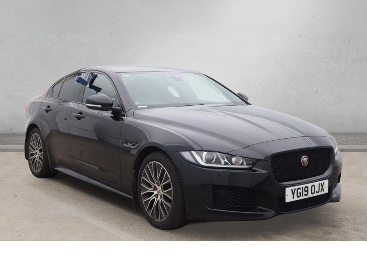 2019 Jaguar XE 2.0i Landmark Saloon 4dr Petrol Auto Euro 6 (ss) (200 ps) HEATED SEATS + SENSORS + NAV