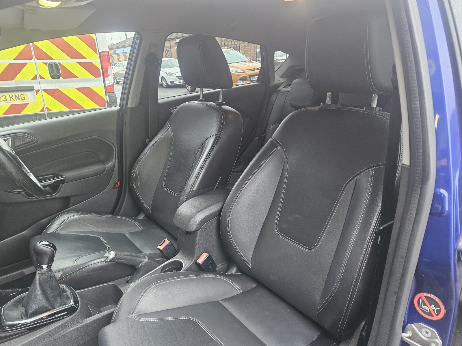 Ford Fiesta - Image 19