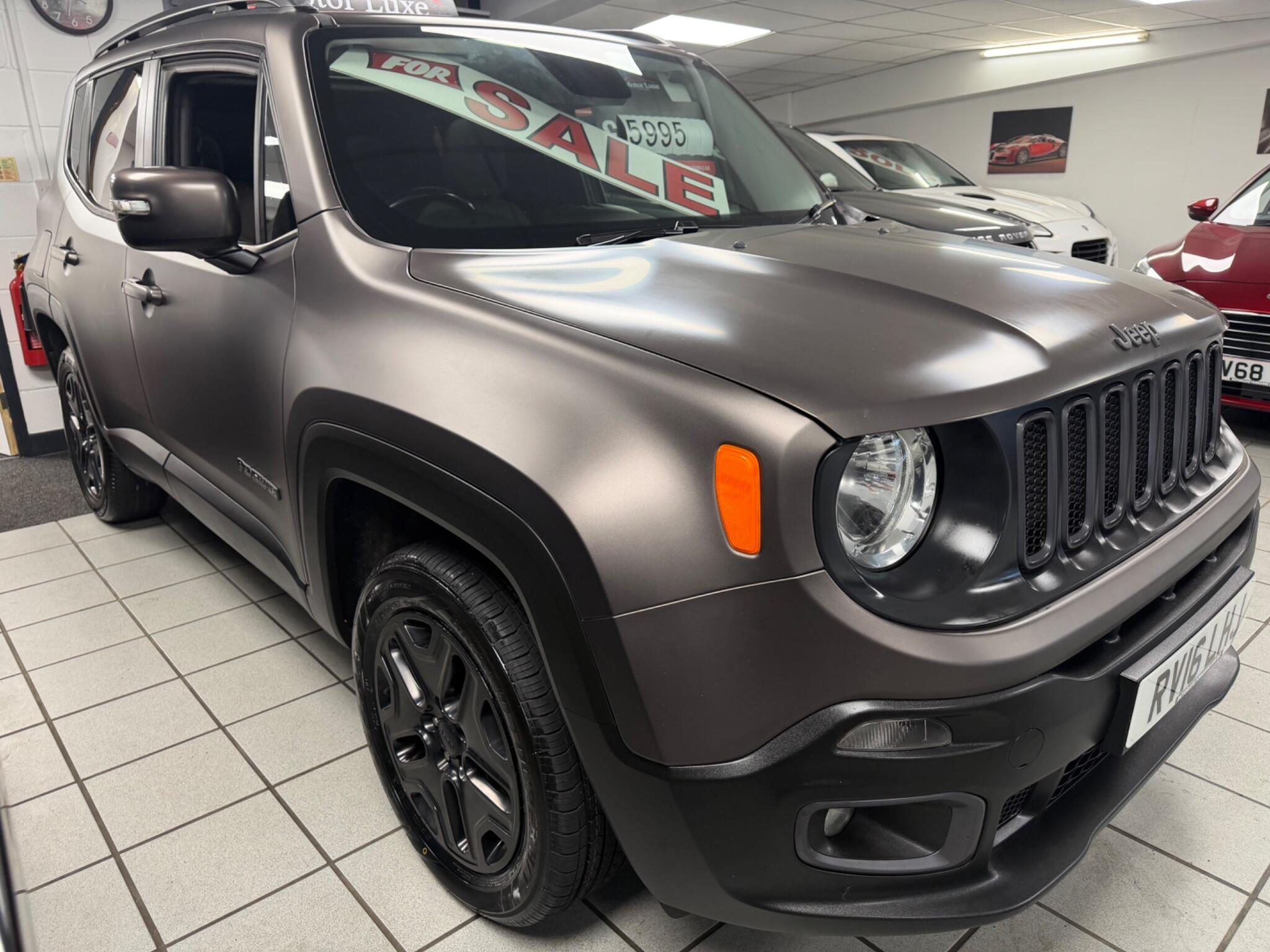 Jeep Renegade - Image 16