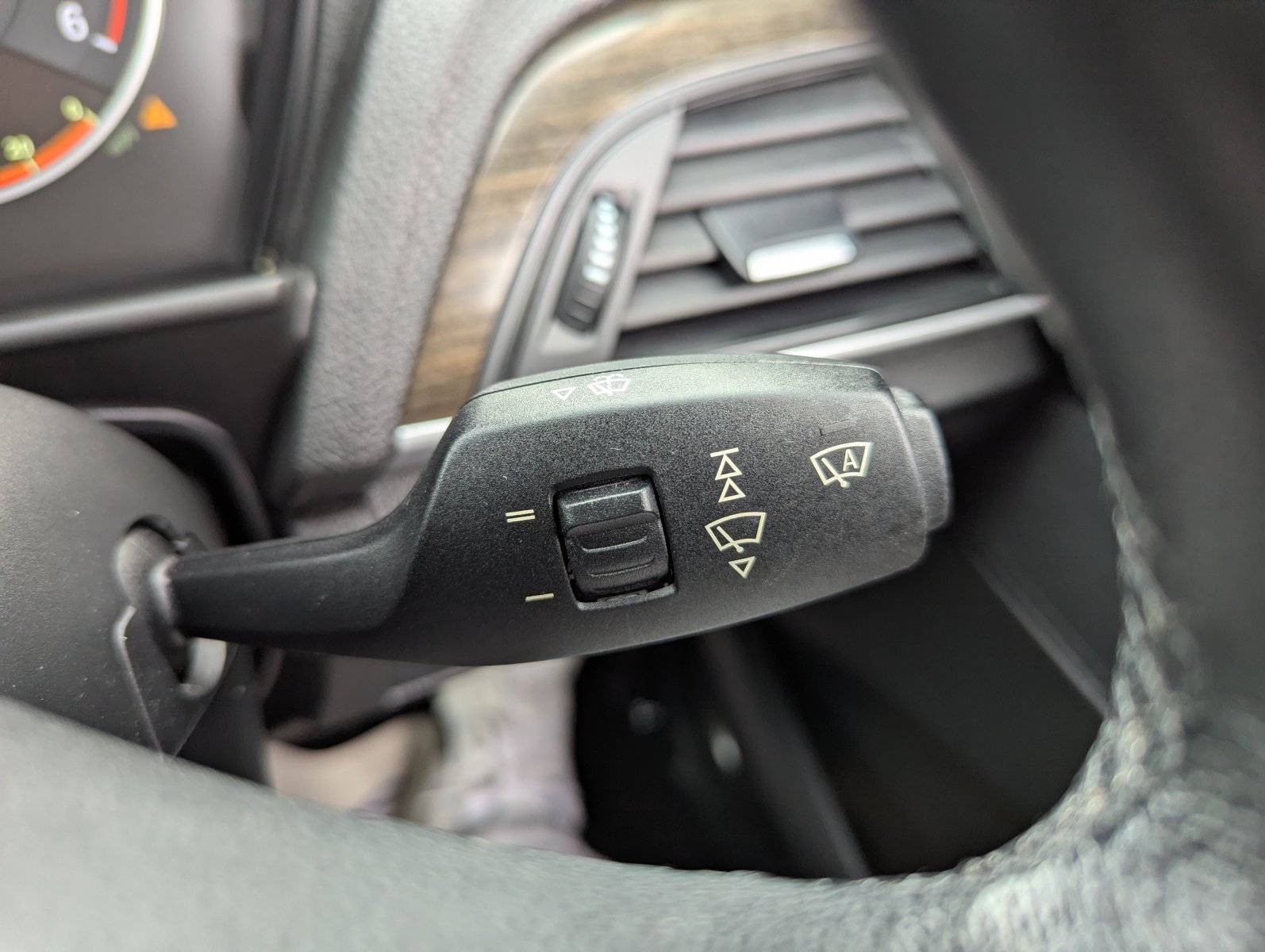 BMW 2 Series - Image 19