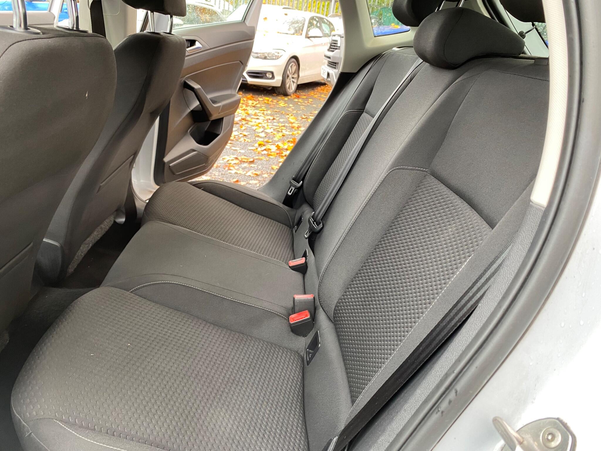 Volkswagen Polo - Image 20