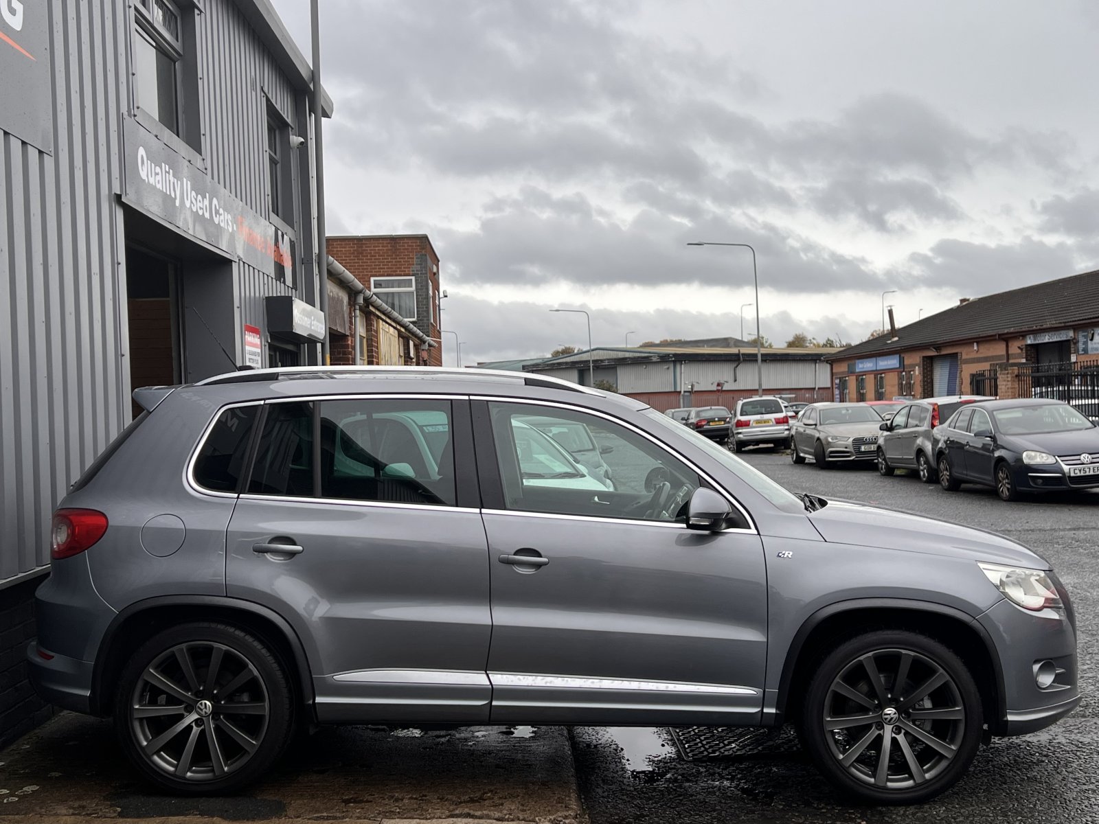Volkswagen Tiguan - Image 7