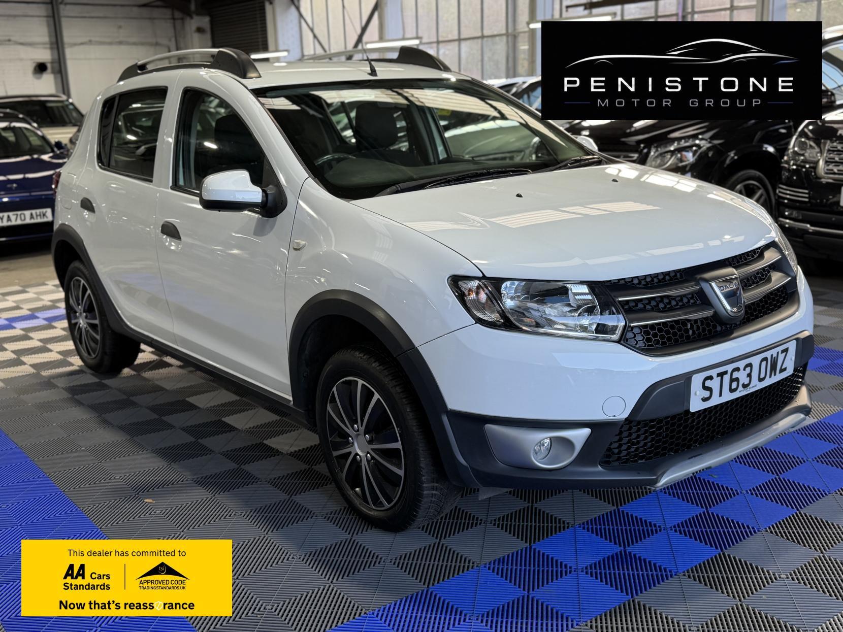 2013 Dacia Sandero Stepway 0.9 TCe Laureate Hatchback 5dr Petrol Manual Euro 5 (90 ps)