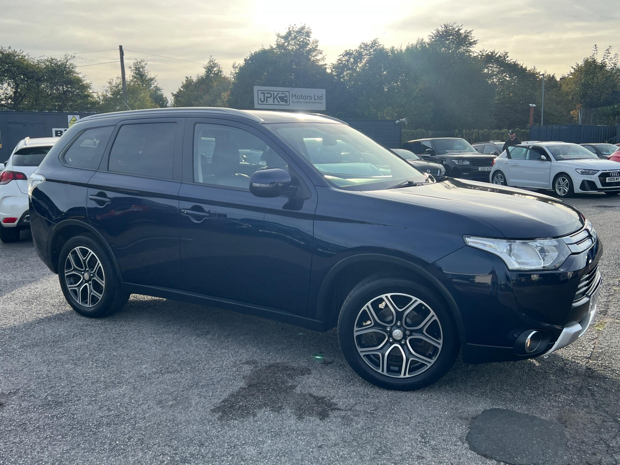 2015 Mitsubishi Outlander 2.2 DI-D GX3 Auto 4WD Euro 5 (ss) 5dr