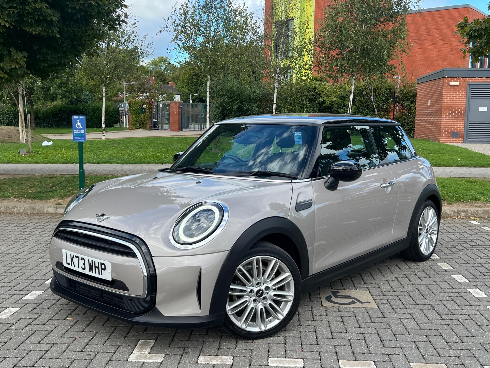 MINI Hatch