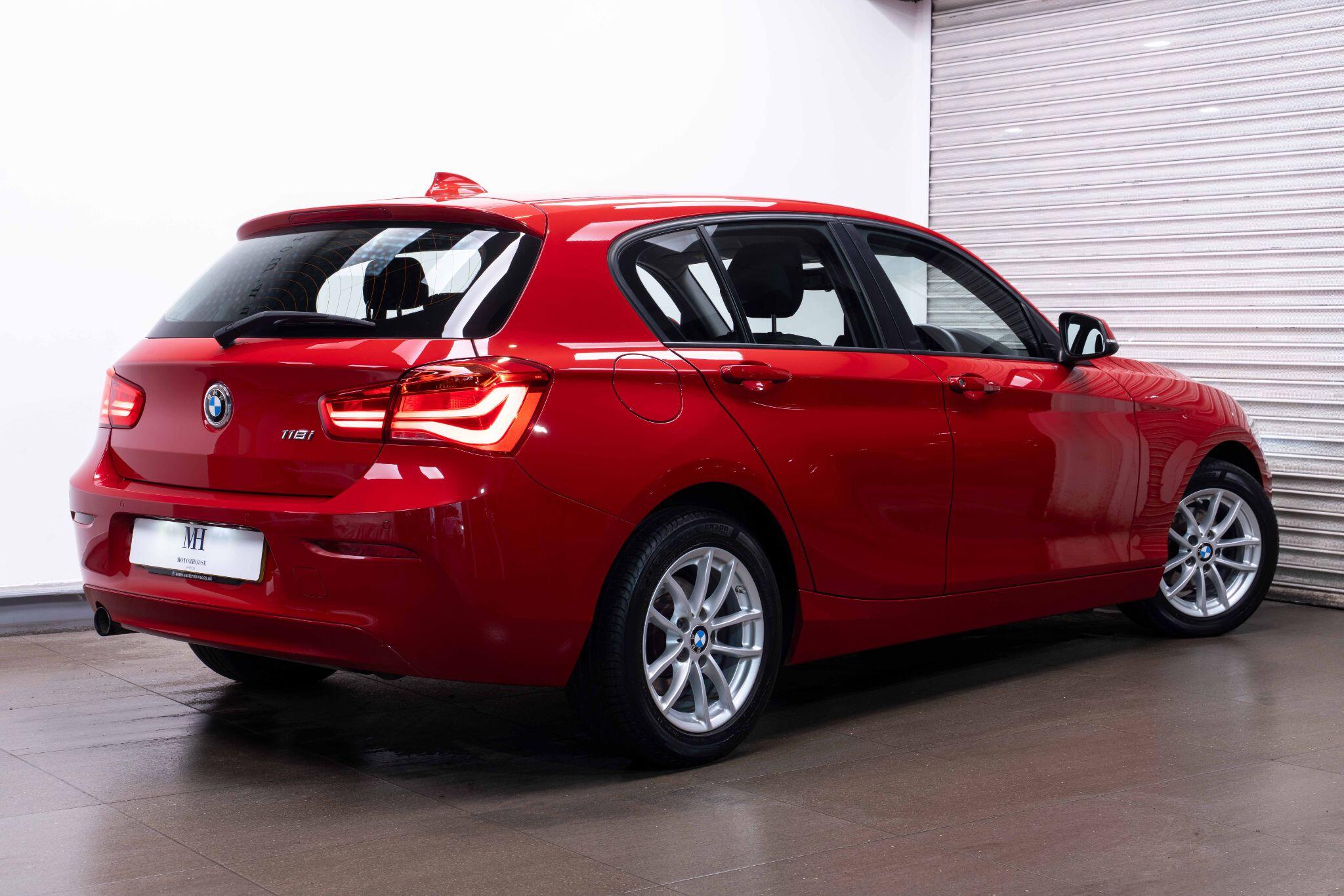 BMW 1 Series - Image 2