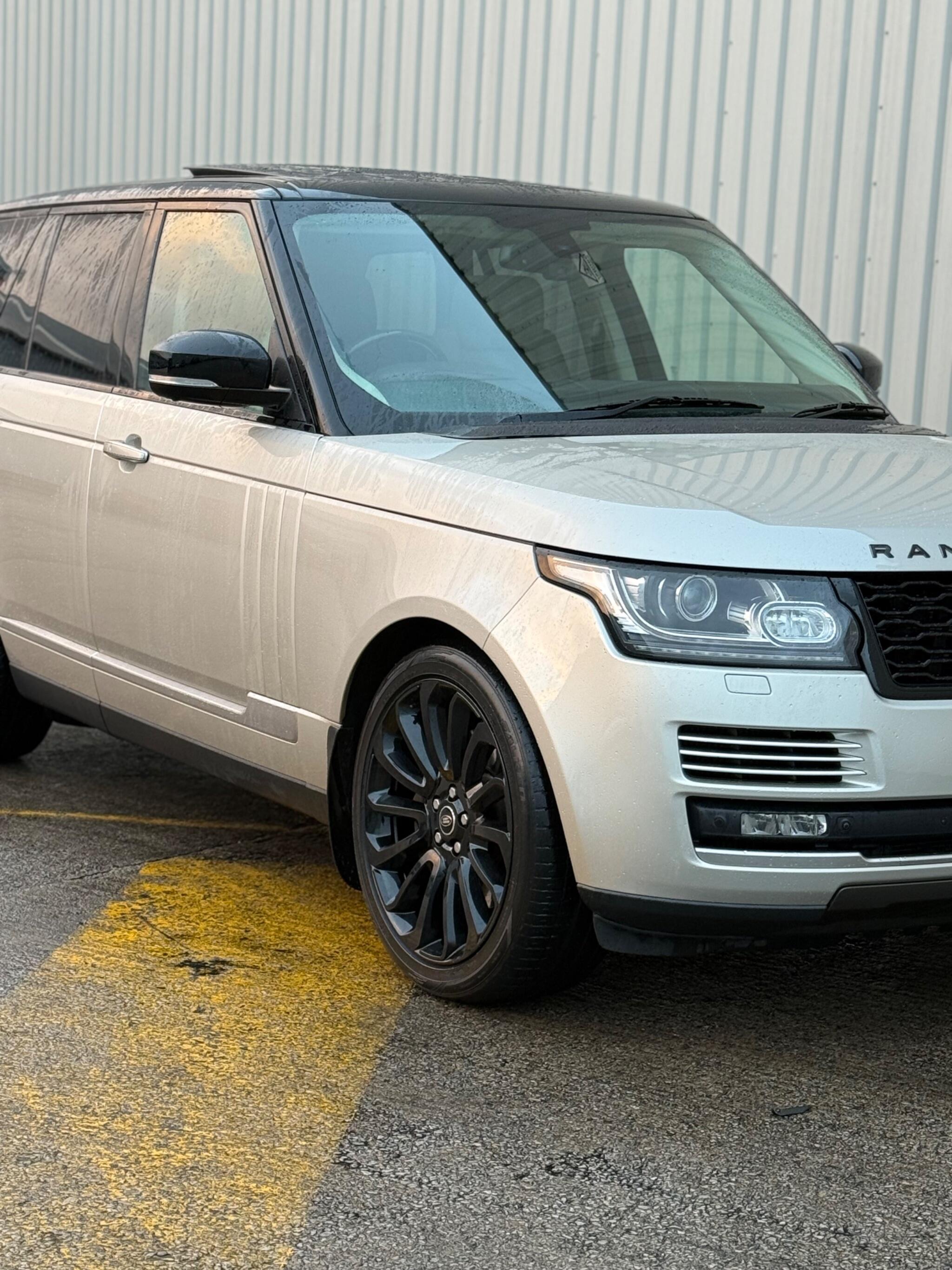 Land Rover Range Rover - Image 10