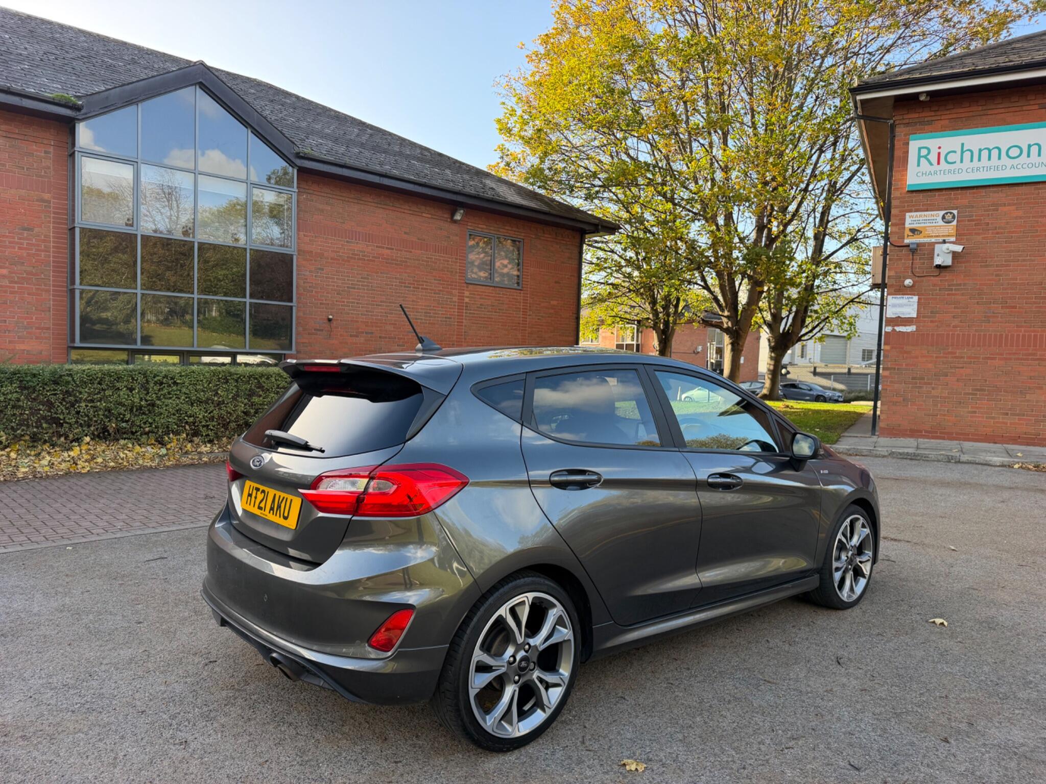 Ford Fiesta - Image 12