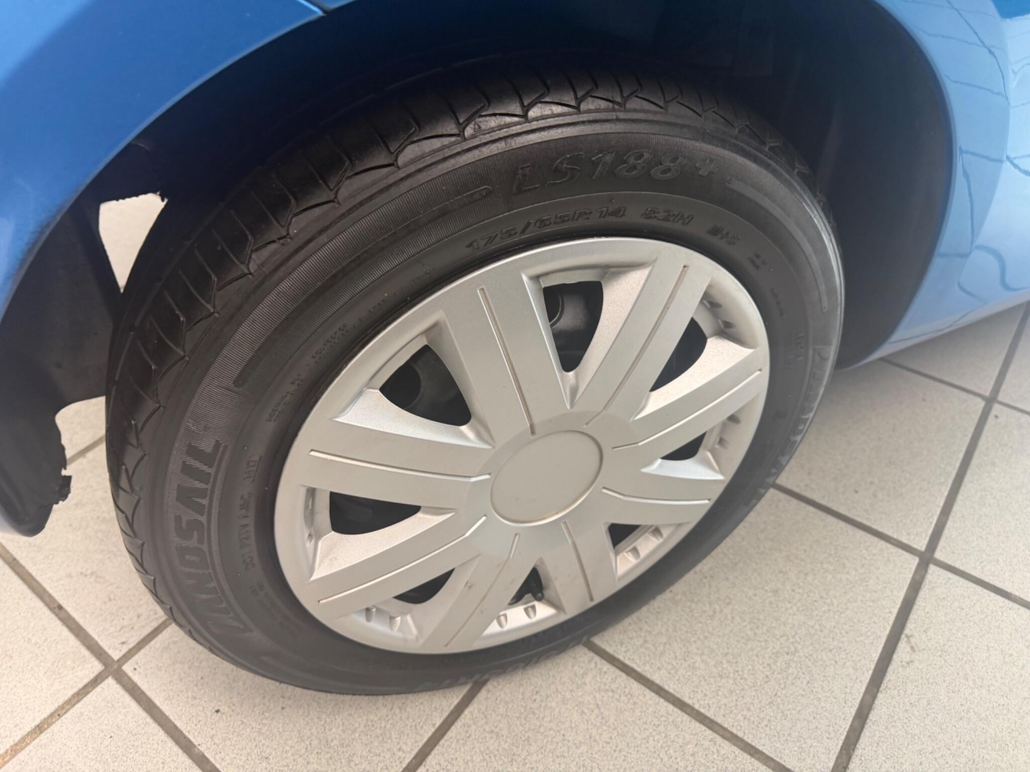 Ford KA - Image 11