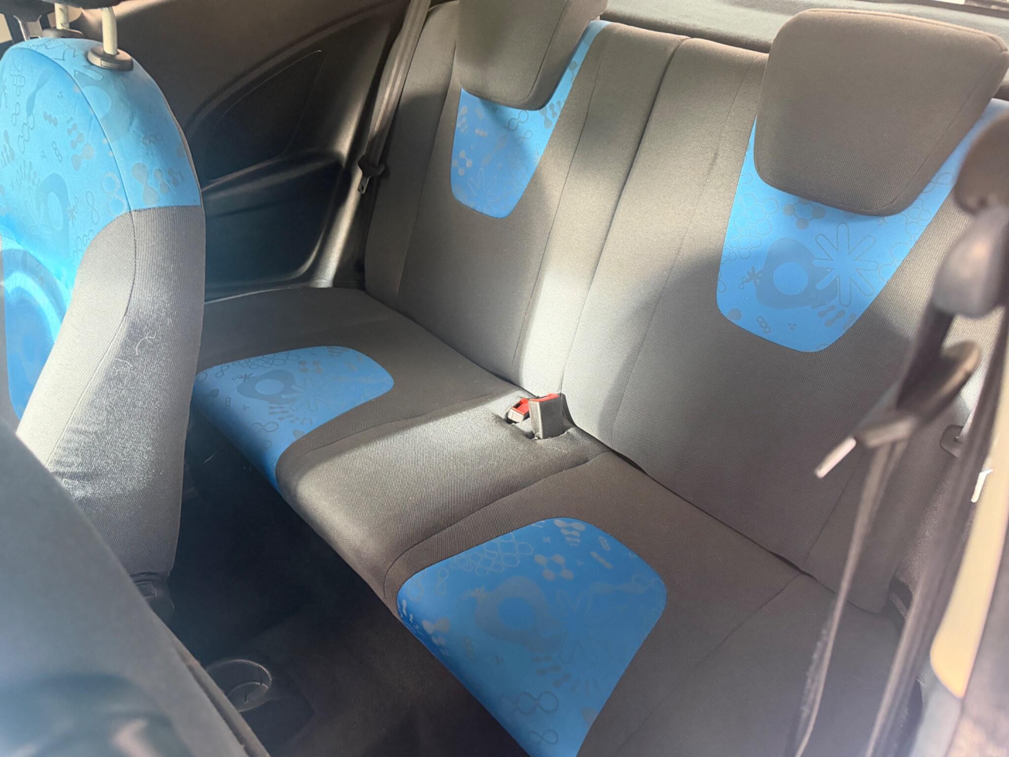 Ford KA - Image 13