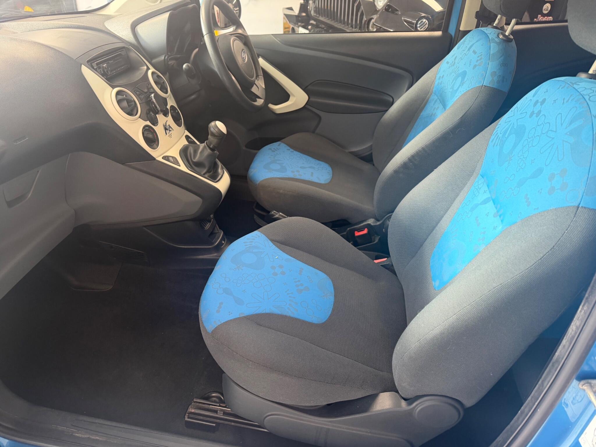 Ford KA - Image 14