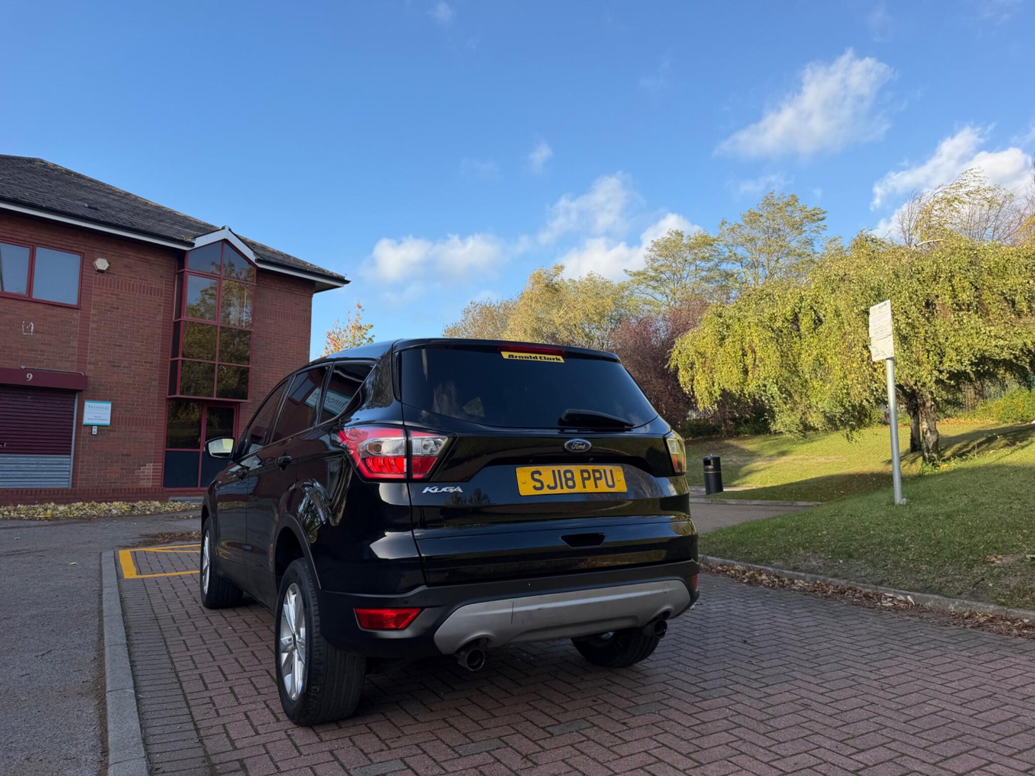 Ford Kuga - Image 10