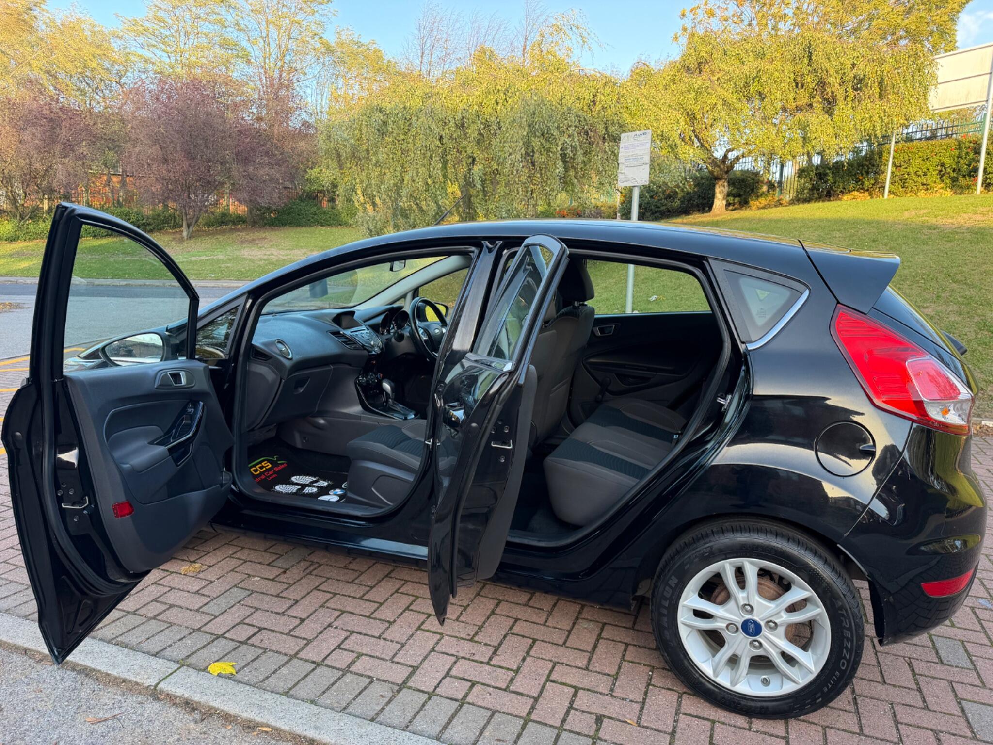 Ford Fiesta - Image 16
