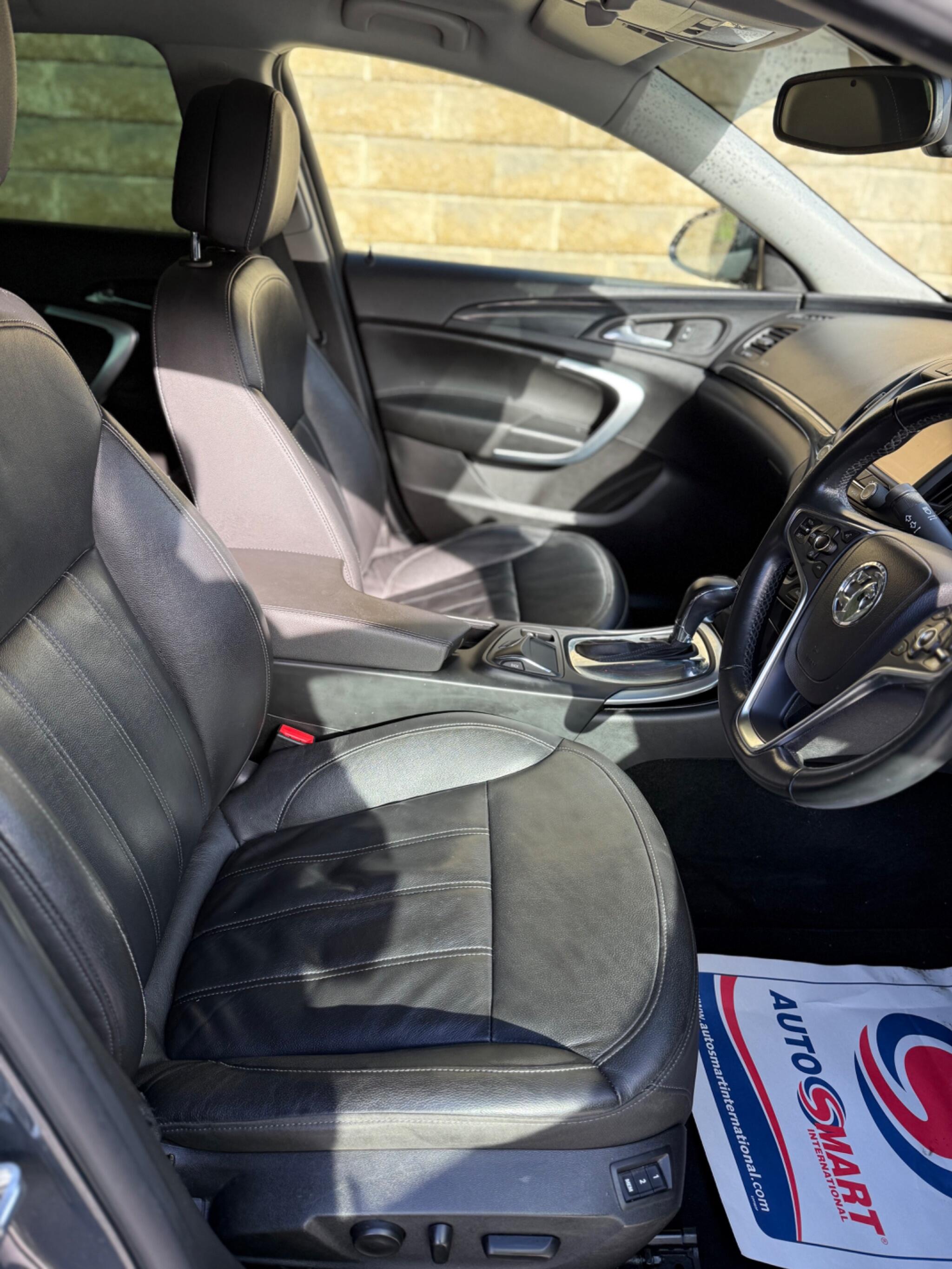 Vauxhall Insignia - Image 19