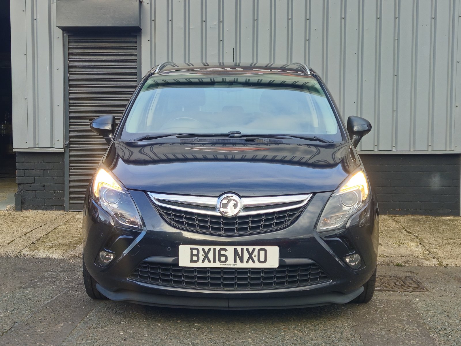 Vauxhall Zafira Tourer - Image 3