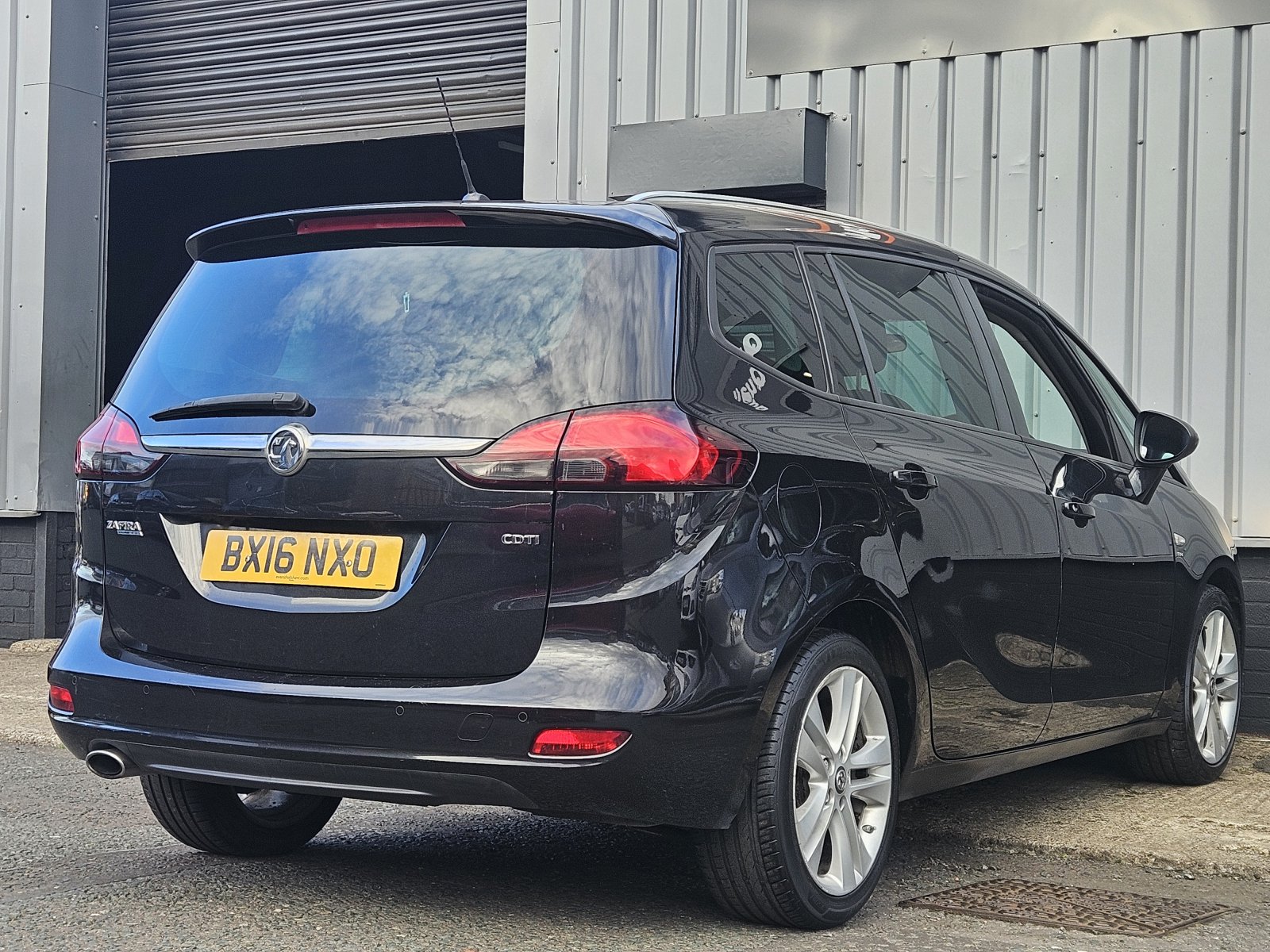 Vauxhall Zafira Tourer - Image 6