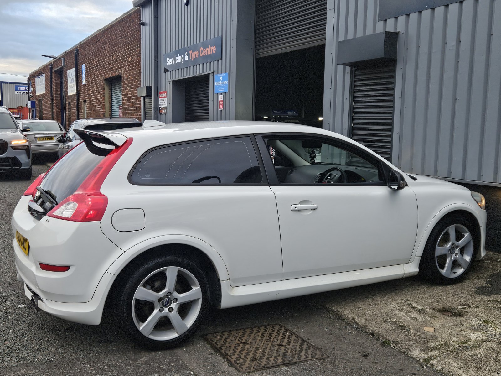 Volvo C30 - Image 10