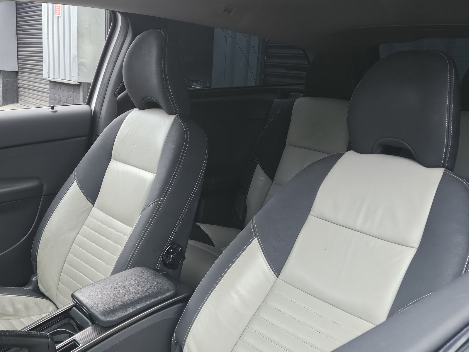 Volvo C30 - Image 20