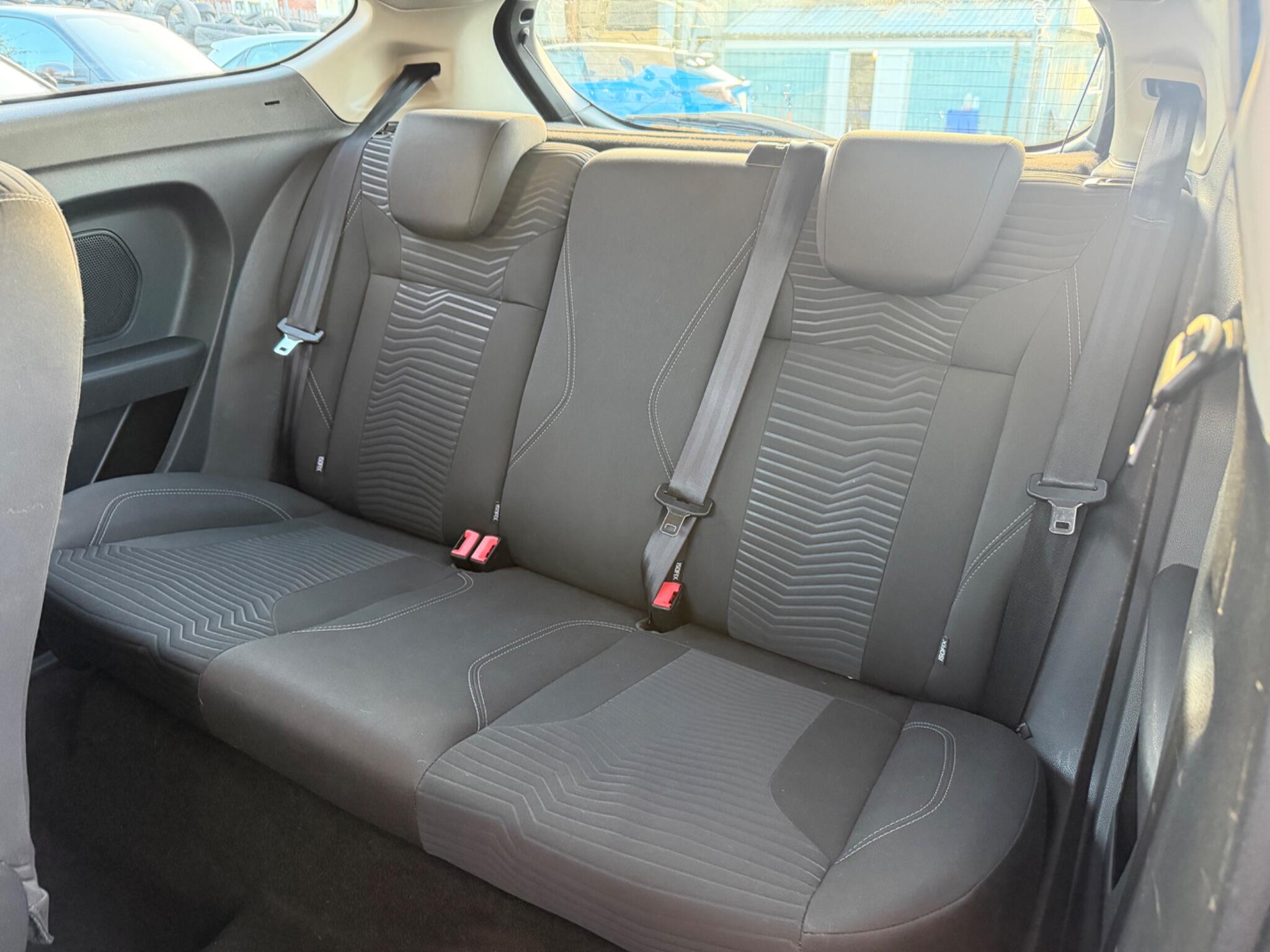 Ford Fiesta - Image 11