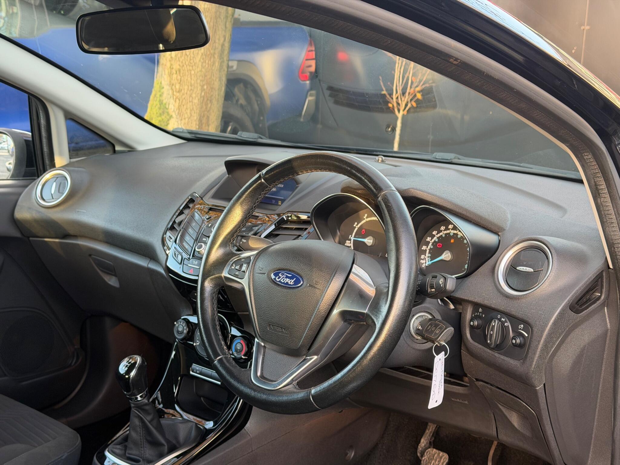 Ford Fiesta - Image 16
