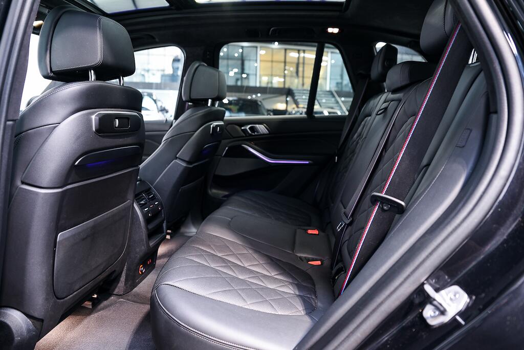 BMW X5 - Image 15