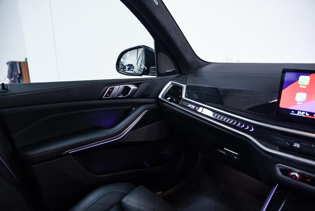 BMW X5 - Image 17