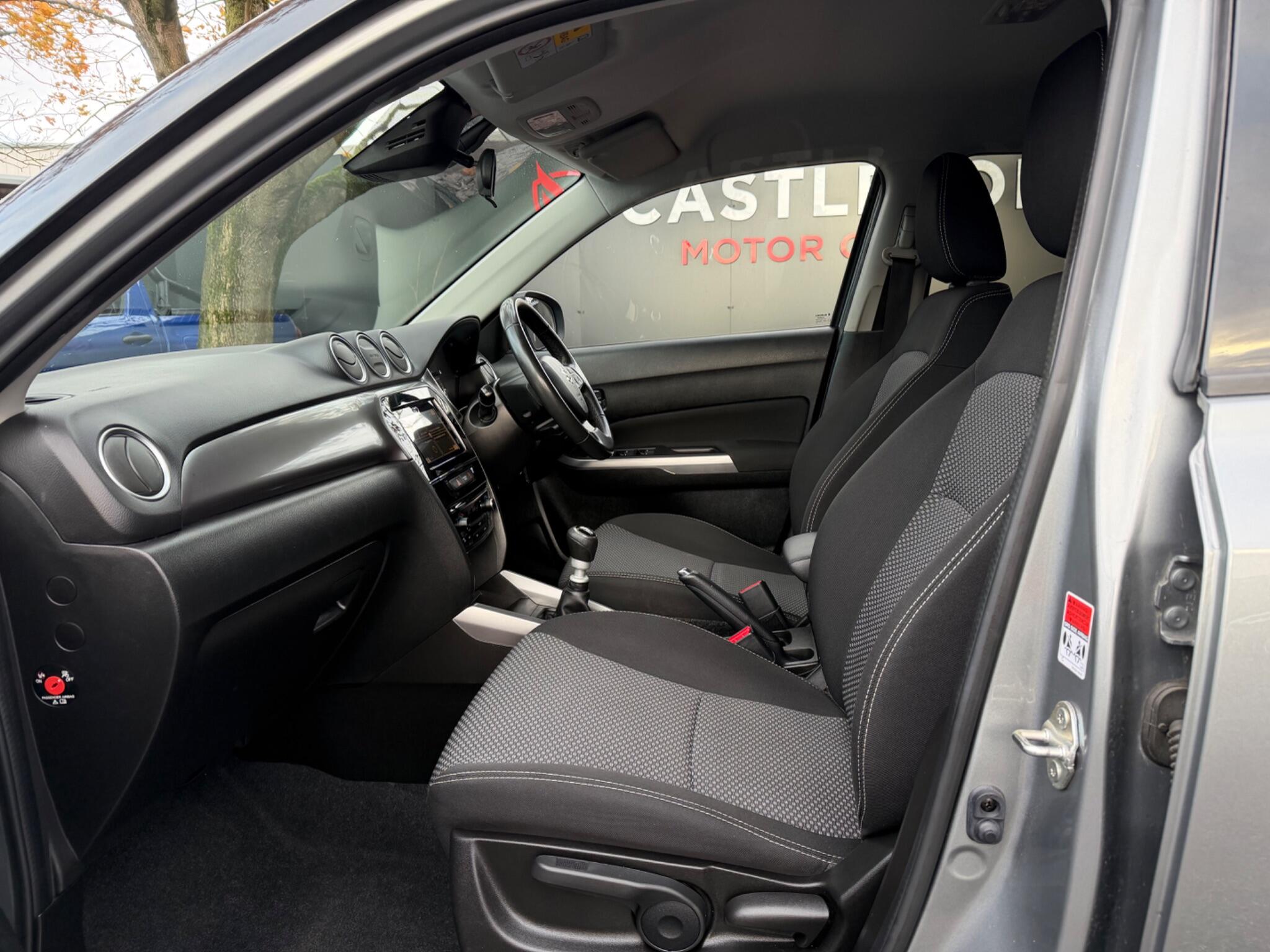 Suzuki Vitara - Image 13