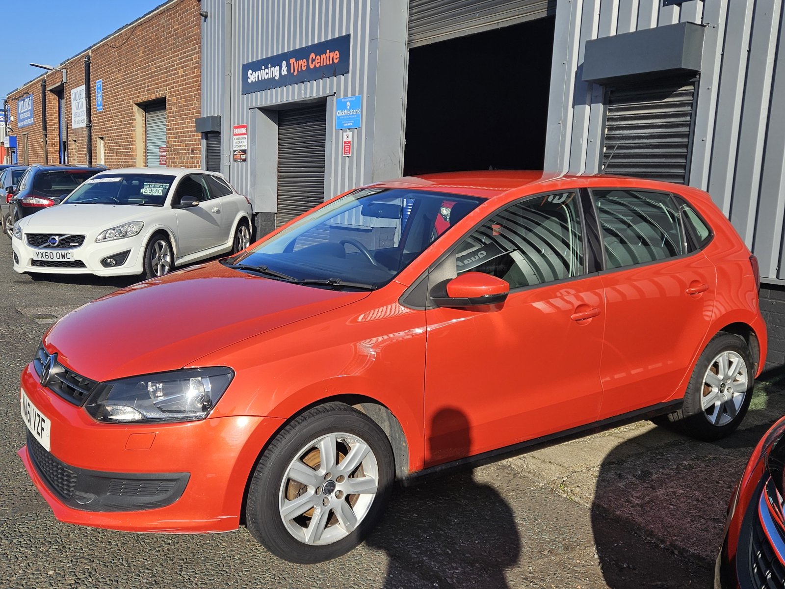 Volkswagen Polo - Image 9
