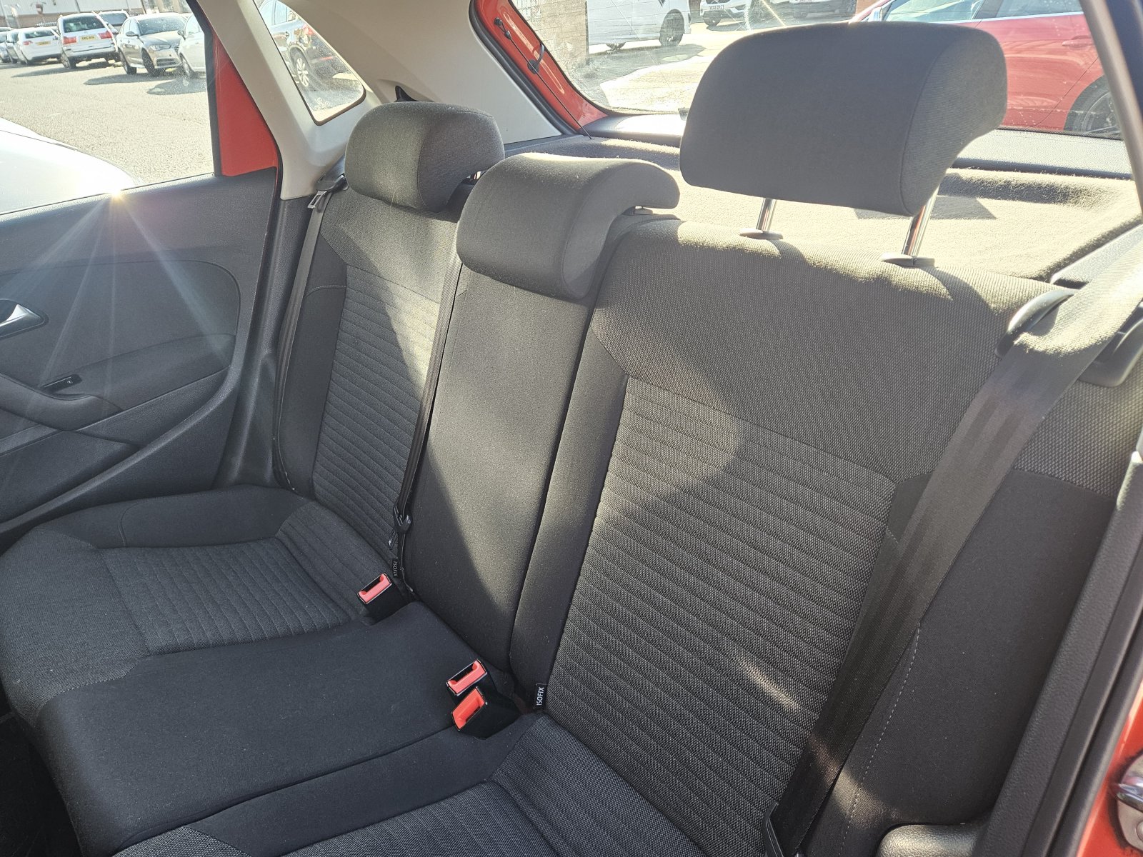 Volkswagen Polo - Image 18