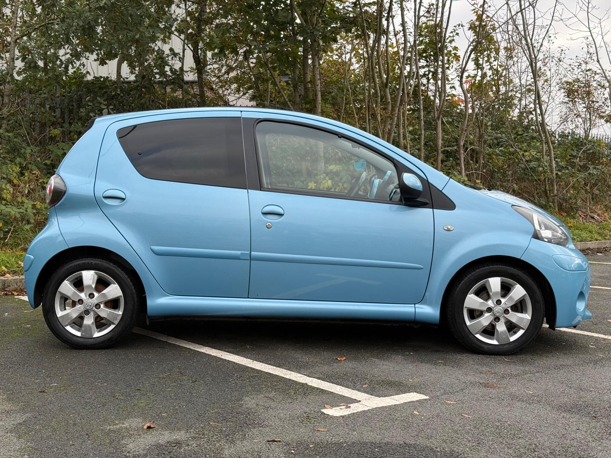 Toyota Aygo - Image 7