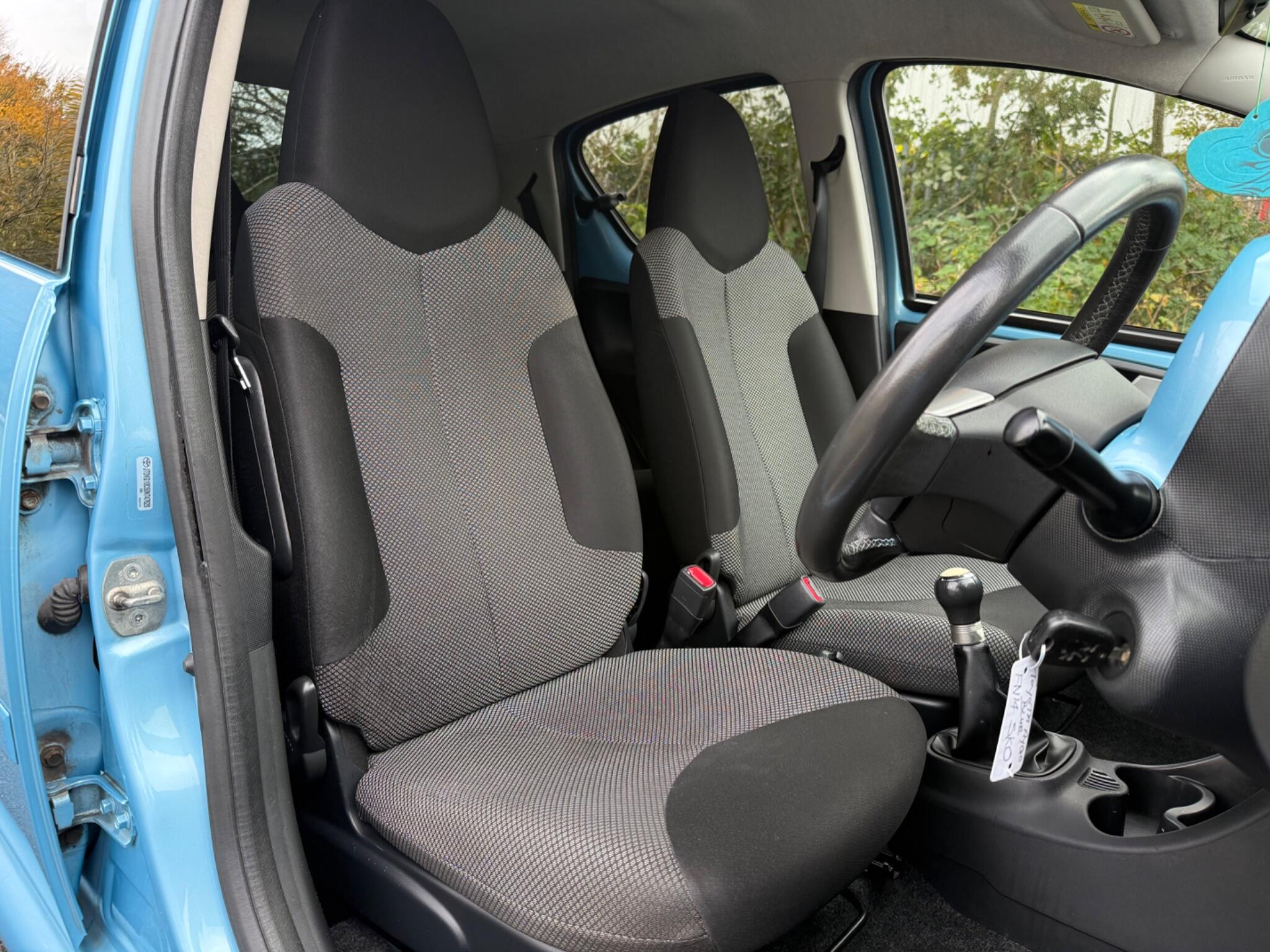 Toyota Aygo - Image 8