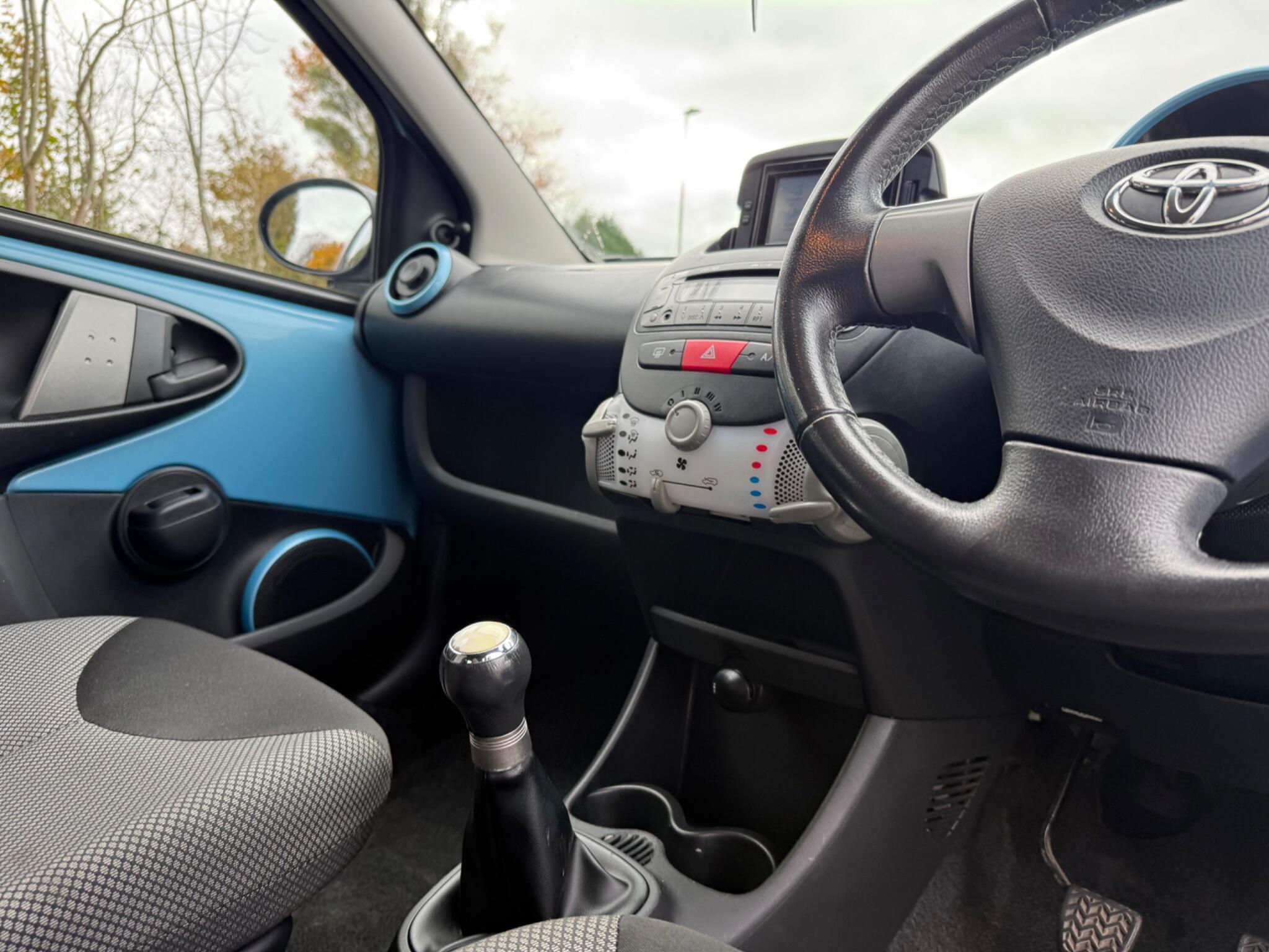 Toyota Aygo - Image 13