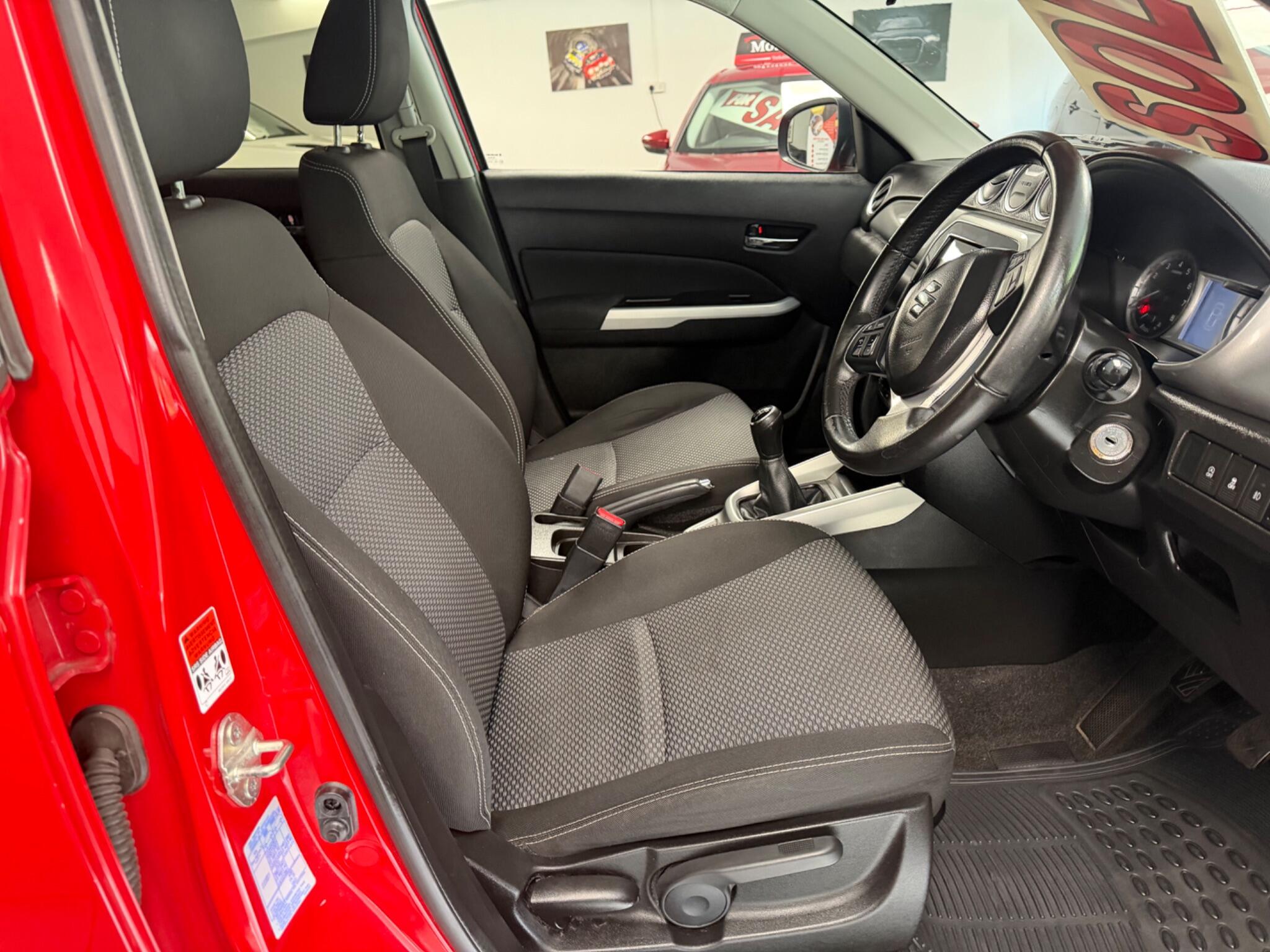Suzuki Vitara - Image 9
