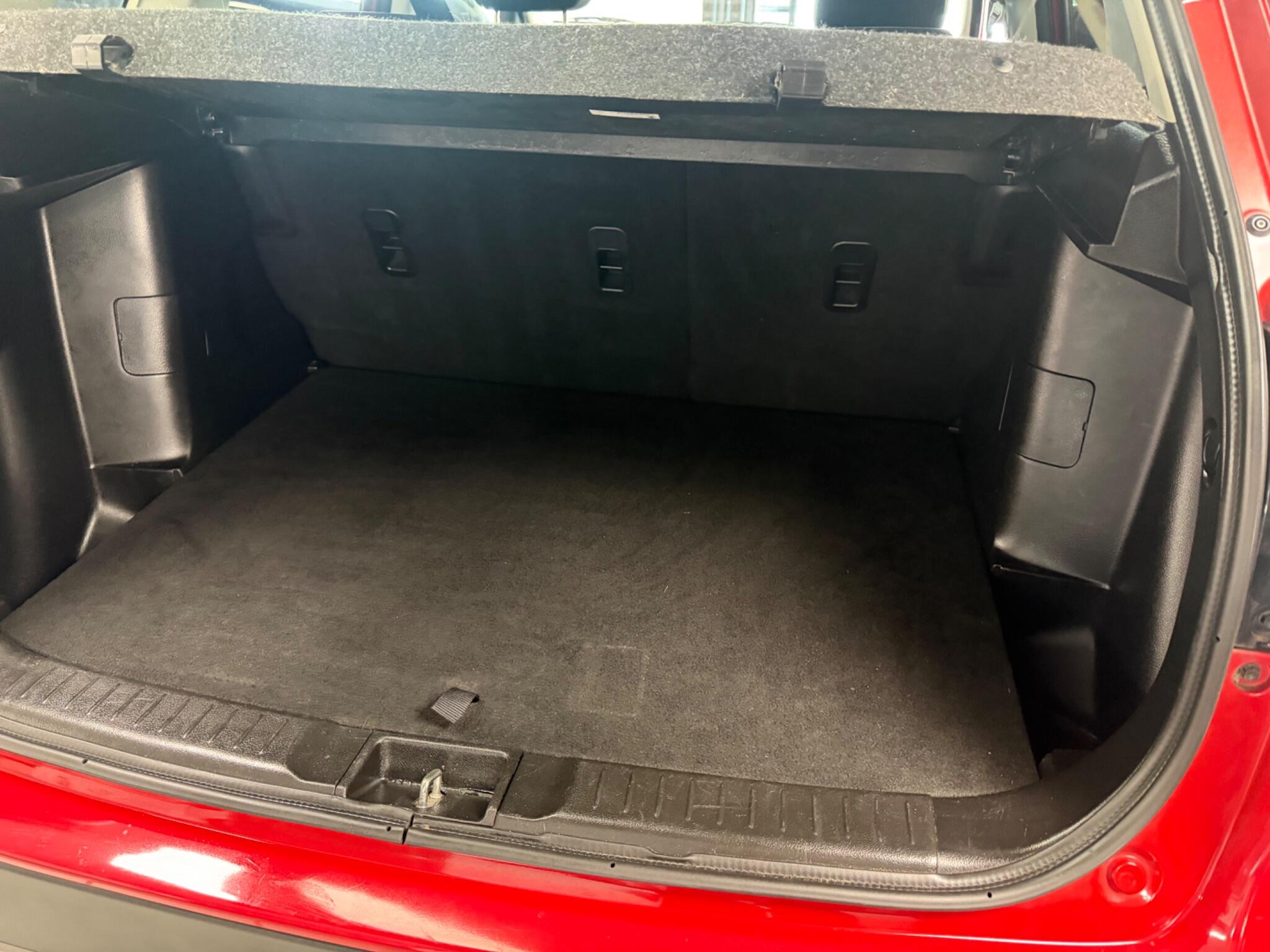 Suzuki Vitara - Image 10