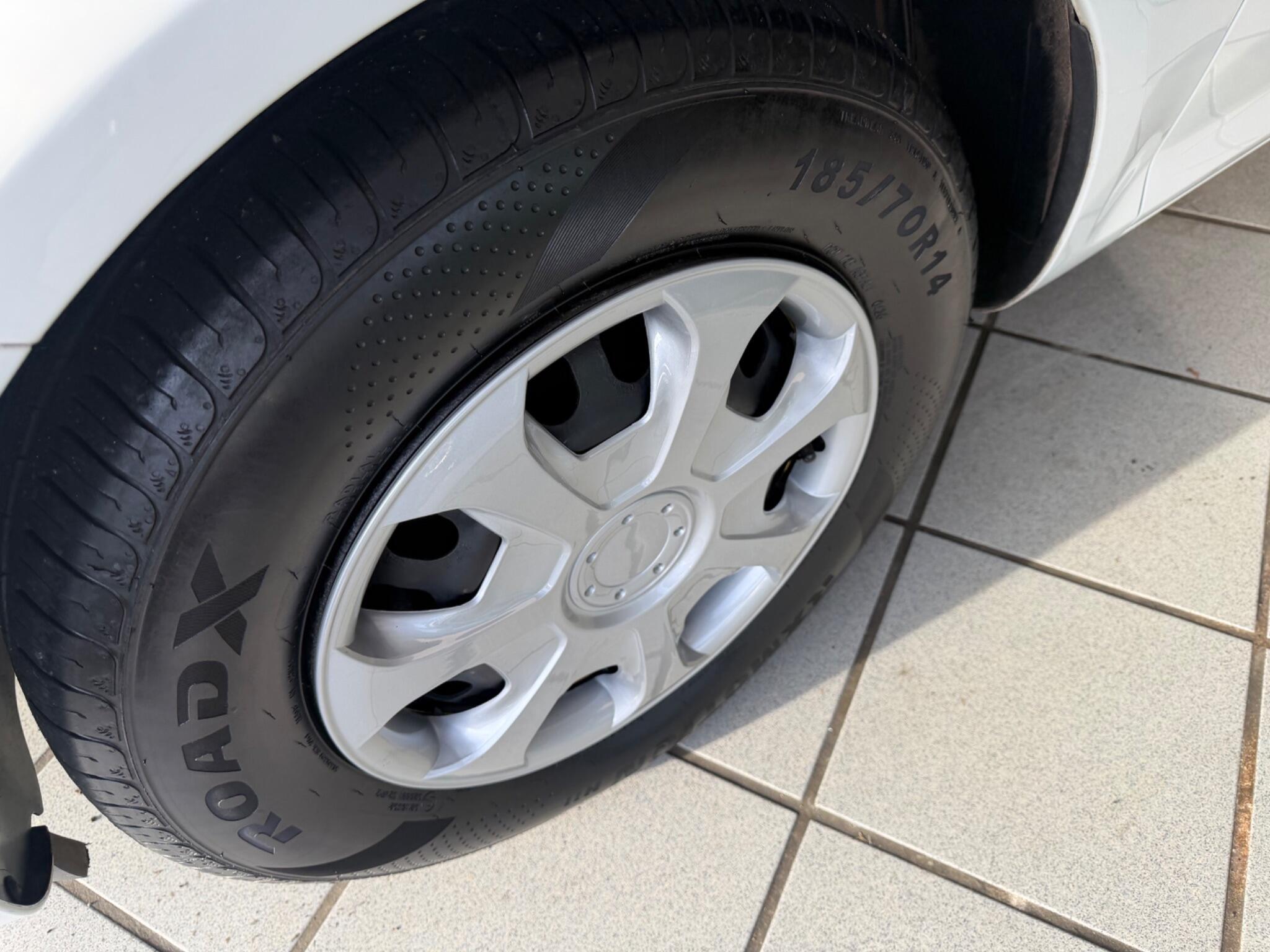 Vauxhall Corsa - Image 19