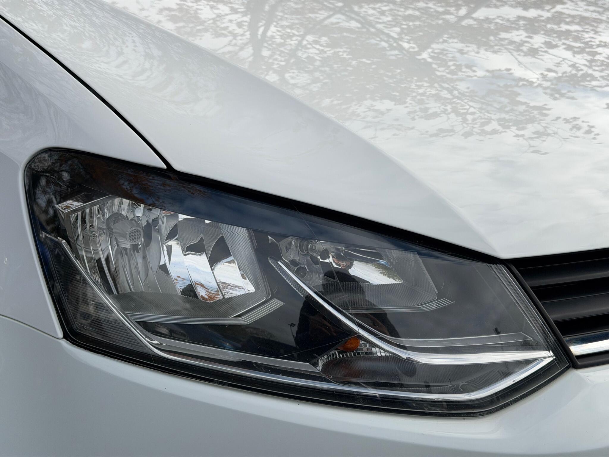 Volkswagen Polo - Image 4