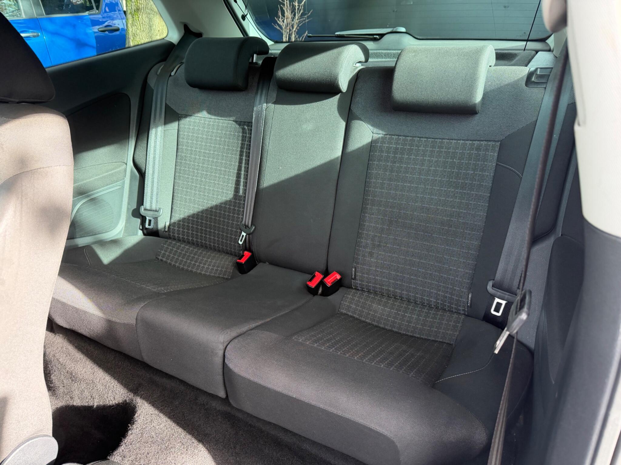 Volkswagen Polo - Image 5