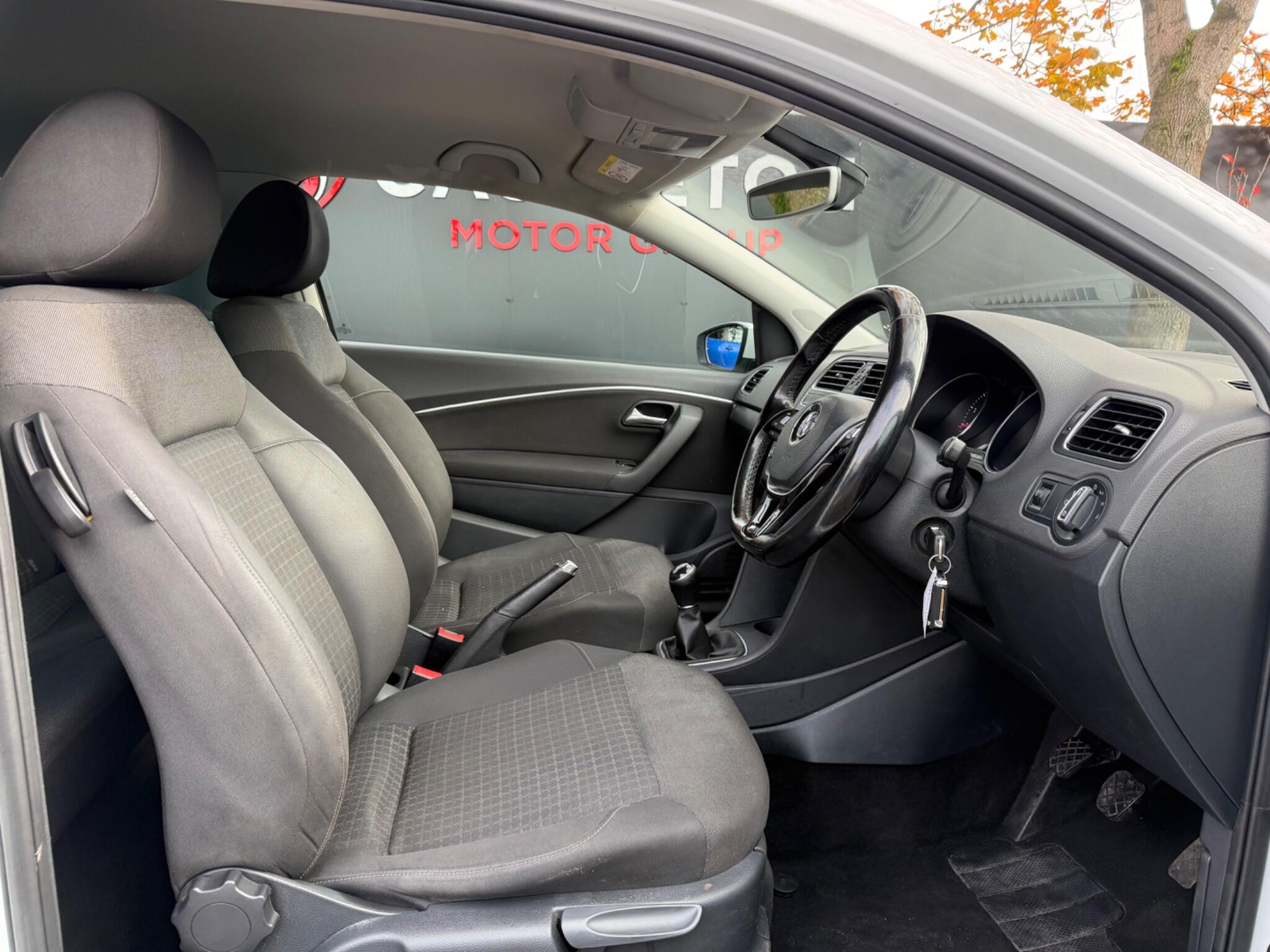 Volkswagen Polo - Image 18