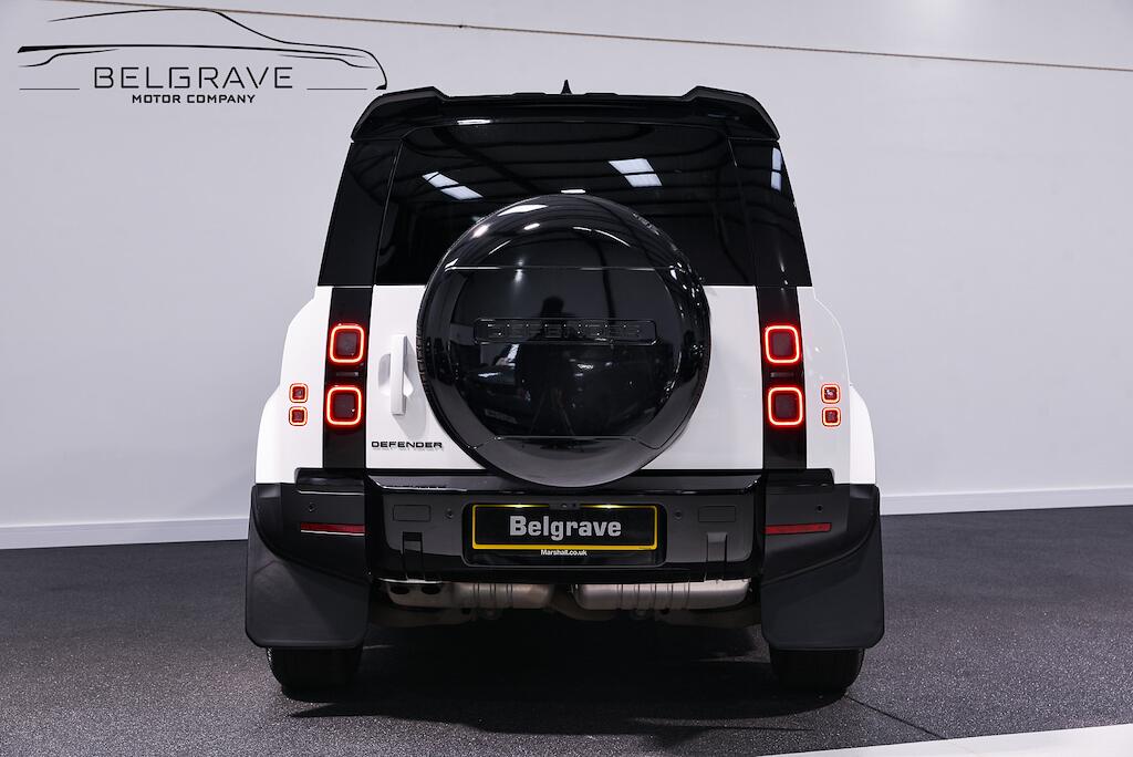 Land Rover Defender 110 - Image 6