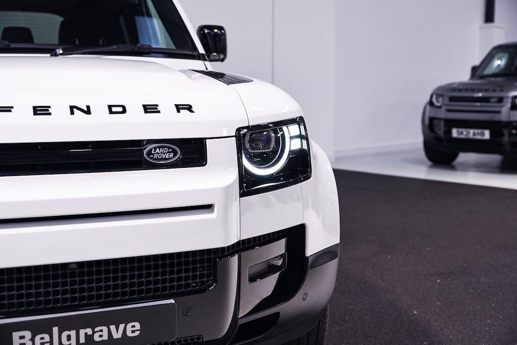 Land Rover Defender 110 - Image 7