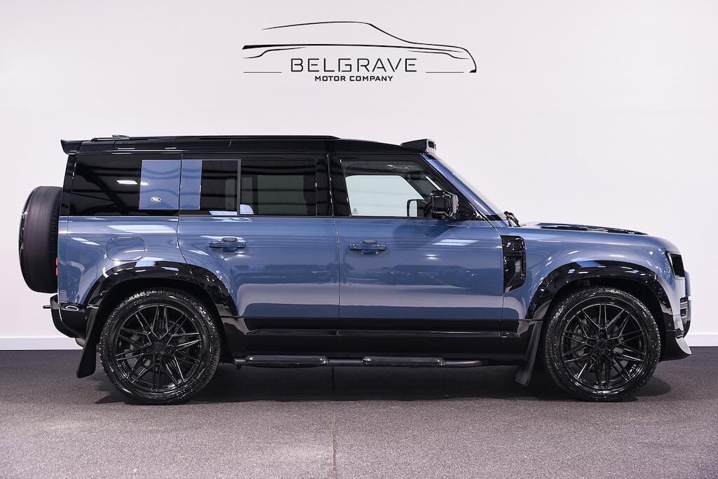 Land Rover Defender 110