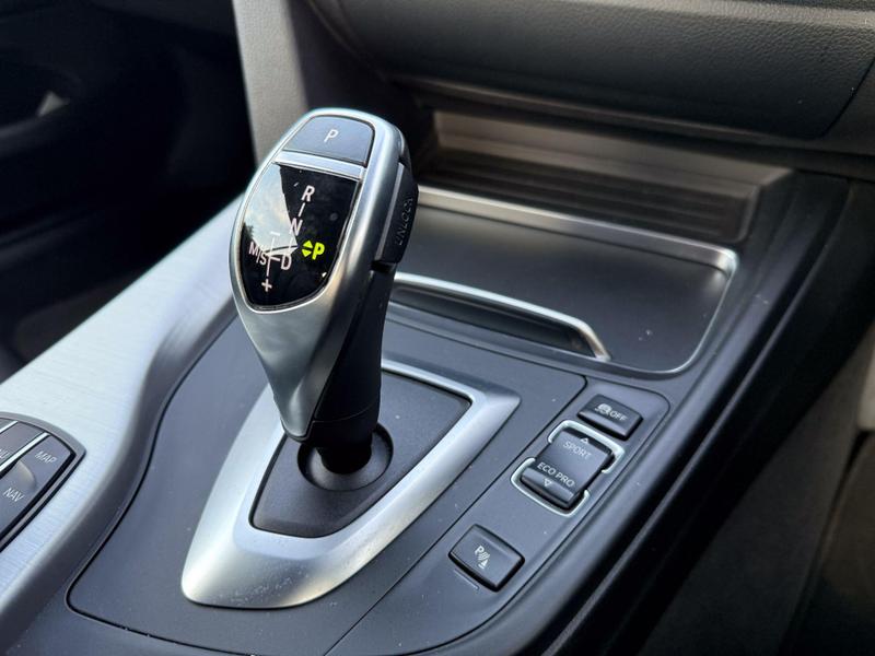 BMW 4 Series - Image 14