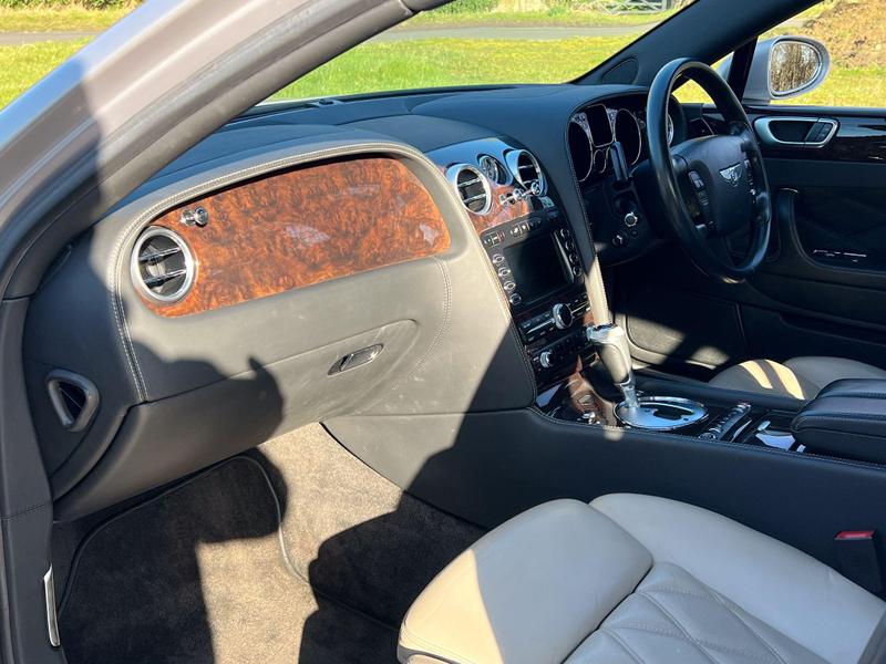 Bentley Continental - Image 12