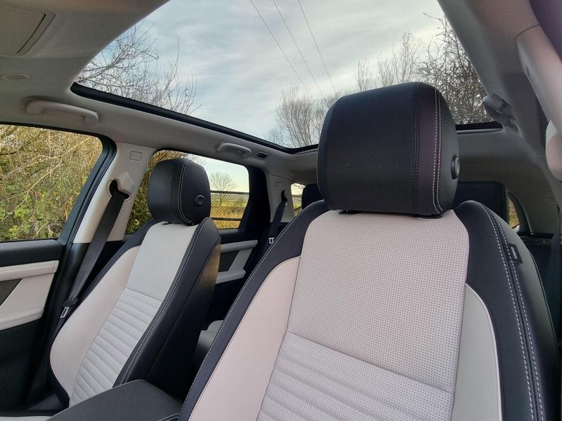 Land Rover DISCOVERY SPORT - Image 9