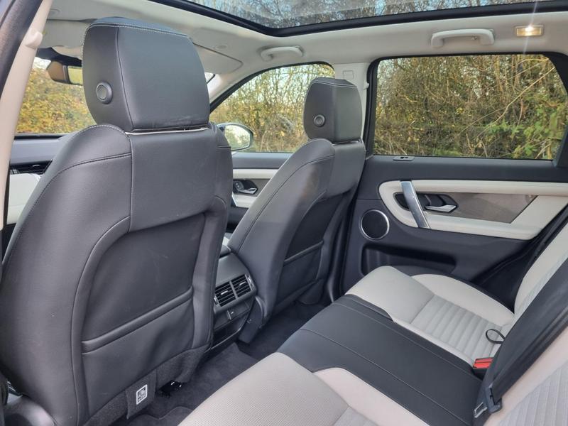 Land Rover DISCOVERY SPORT - Image 11