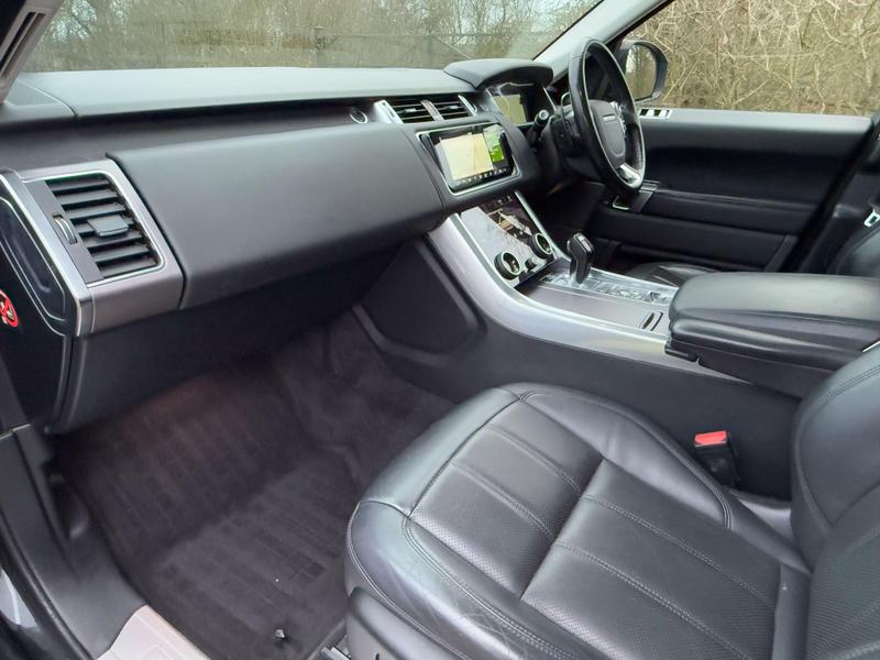 Land Rover RANGE ROVER SPORT - Image 8
